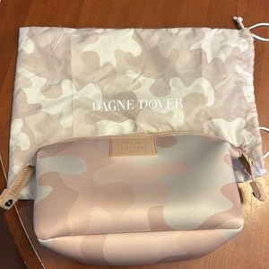 NEW Dagne Dover Hunter Pouch Large Dusty Camo toiletry bag retired pattern